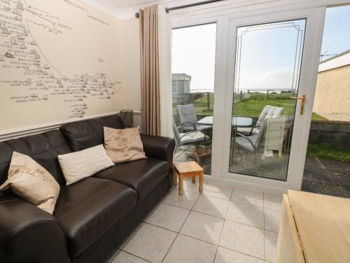 Kidwelly Casa | Shipwreck Chalet