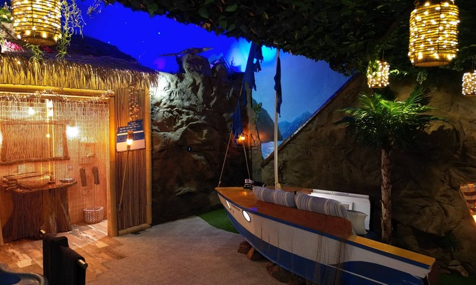 Villa Rica Cabina | Shipwrecked-VERY COOL couple's ATL area theme suite!