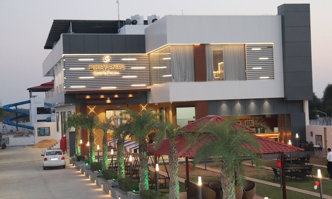 Jhunjhunu Complejo | shivanta hotel & resorts