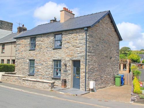 Pentrefelin Casa | Shooting Star Cottage