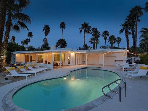 Palm Springs Casa | Shooting Star Permit# 3210