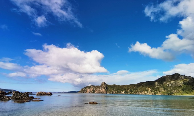 Taupo Bay Casa | Shore Beats Work Taupo Bay
