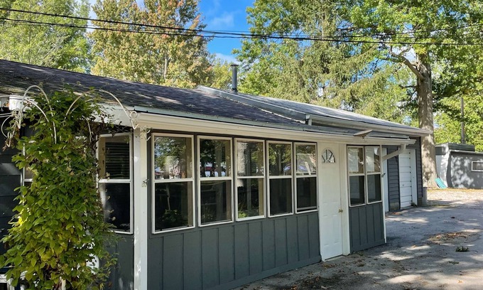 Ashtabula Apartamento | Shore Cliff Cottages Unit 5