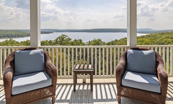 Eufaula Casa | Shore Enough | Carlton Landing Lakeview, Up to 18
