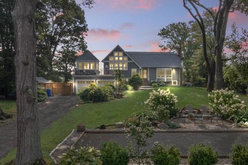 East Norwalk Casa | Shore Haven