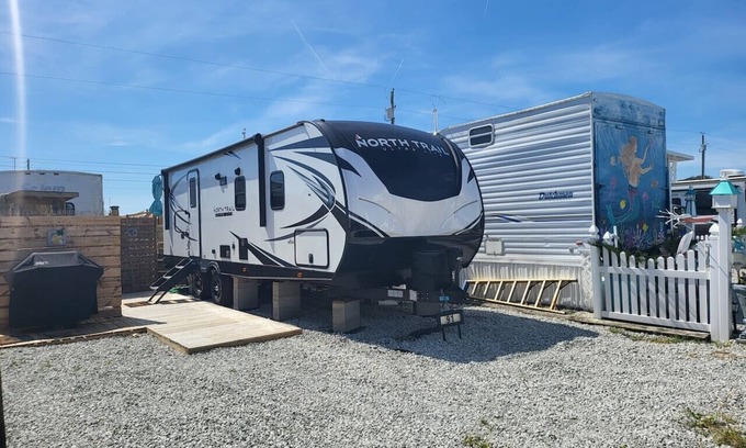 North Topsail Beach Casa | It`s a Shore Thing! | 2 Bed, 1 Bath