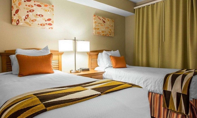 Windy Hill Apartamento | Shorecrest I Oceanfront 2BR 2Bath 24-31 de julio de 2020