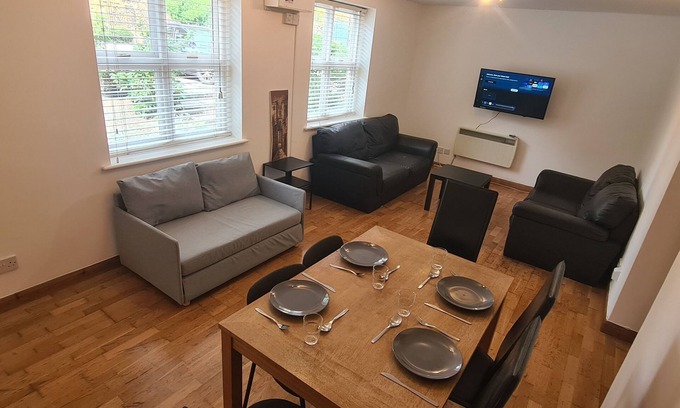 Hackney Downs Apartamento | CLAPTON SHOREDITCH MODERN FLAT 3bed 2bath in zone2 with free secure Car Parking