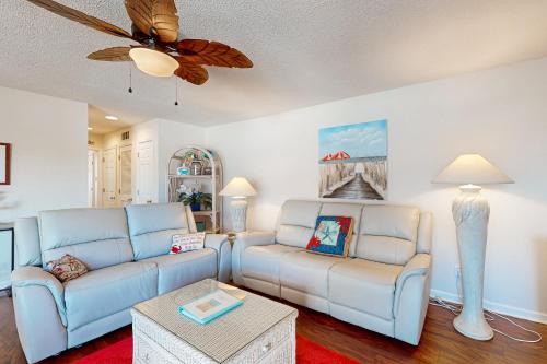 Cherry Grove Beach Apartamento | Shorehaven G-3
