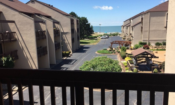 Port Clinton Condominio | ** NUEVA LISTA ** Orillas # 65: 2 dormitorios / 2 baños para 6 personas