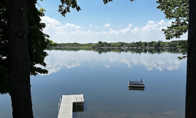 Detroit Lakes Casa | Shorewood Beach House ~ ¡Reúnase, relájese, disfrute!