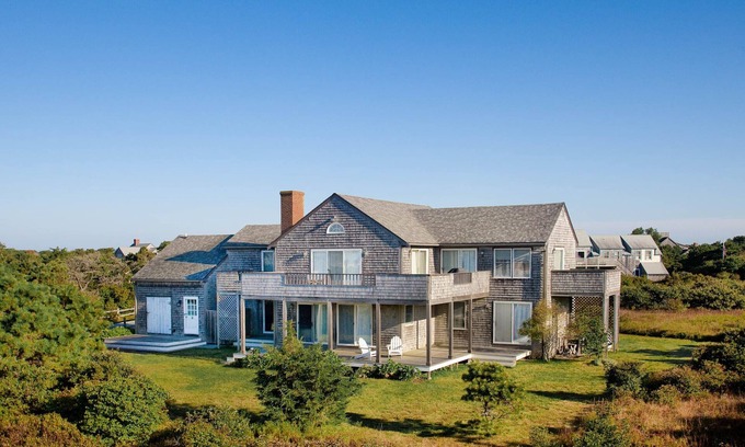 Surfside Casa | A pie de la mejor playa de Nantucket