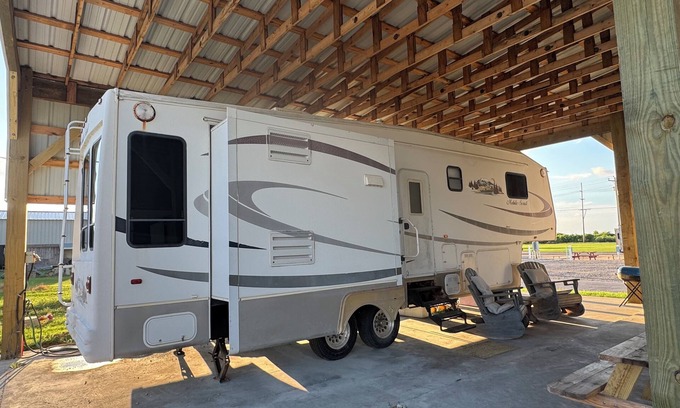 Holly Beach Casa | Short walk to the beach! This camper & cabin offer a perfect getaway!