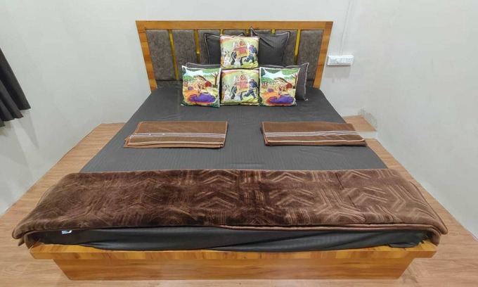 Ujjain Casa | Shree Kedarnath Homestay in Ujjain