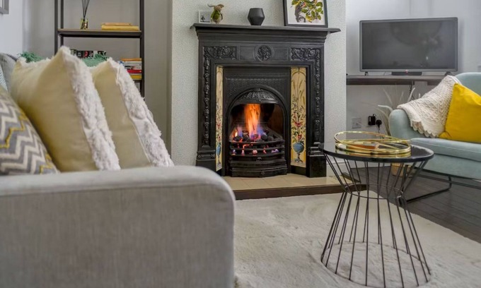 Shifnal Cabaña | Shrewsbury Fields - a holiday let that sleeps 5 guests in 3 bedrooms