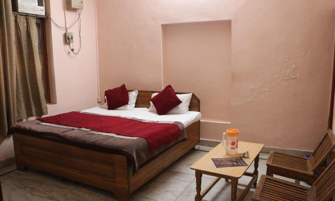 Haridwar Casa | Shri Banke Bihari Guest House, Bhoopatwala, Hiranwara, Haridwar, Uttarakhand, 249410