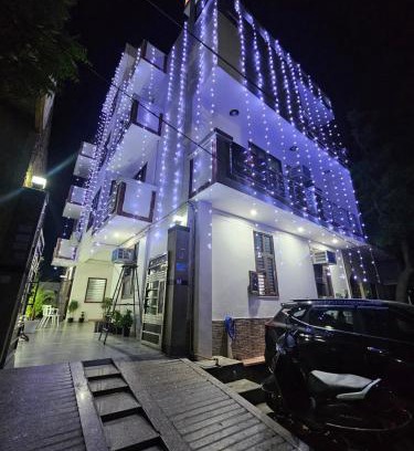 Mathura Hotel | Shri Krishna Divine Dham
