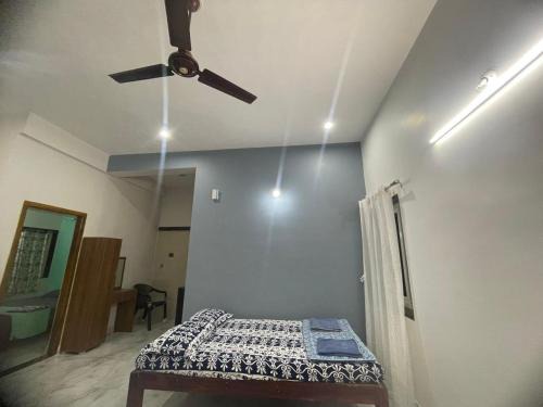Gokarna Casa | Shri Virajita - Twin Bed with Living Room