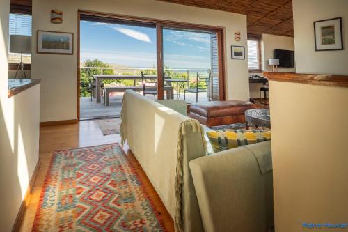 Cape Peninsula Casa | Shutters on Hilltop, Scarborough