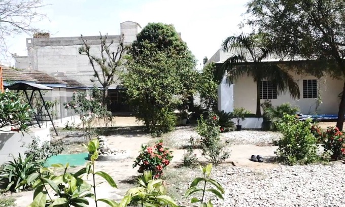 Shri Madhopur Casa | Shyam Luxurious Huts & Guest House