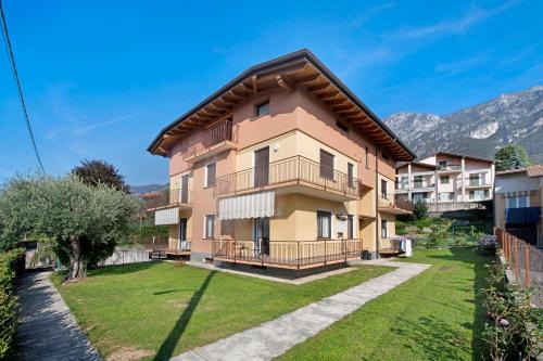 Lierna Apartamento | Sibi Apartment