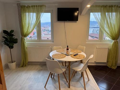 Lazaret Apartamento | SIBIU White Roof