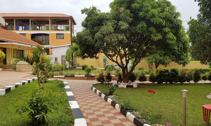 Kampala Hotel | Sibyangu Standard Hotel