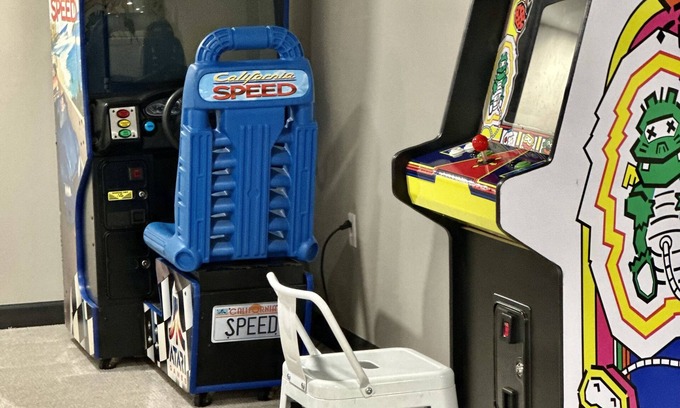 Sheridan Casa | Sidelines @ Grand Park Game Room Basketball Court Sleeps 13+