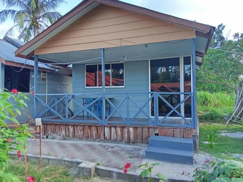 Kudat Chalet De Esquí | Sidi Beachfront Bungalows