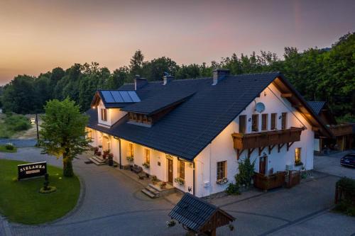 Ustron Cama Y Desayuno | Sielanka Pokoje Hotelowe, Restauracja - Ustroń