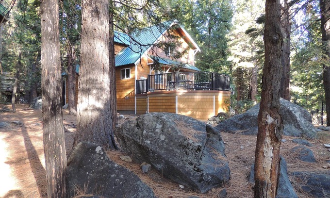 Cold Springs Cabina | Sierra High Country cabina de lujo, cerca Prinecrest, Dodge Ridge, Fresa
