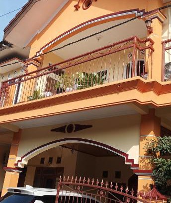 Malang Casa | Sierra Homestay 3 Bedrooms