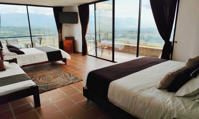Filandia Hotel | Sierra Morena Eco-Hotel