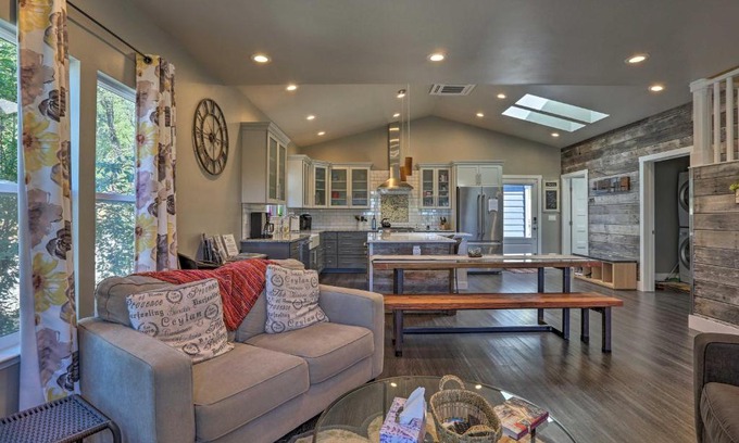 Diamond Springs Casa | Sierra Sunset Inn - 3 Miles to Placerville!