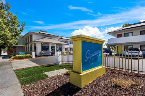 San Jose Hotel | Signature Inn San Jose