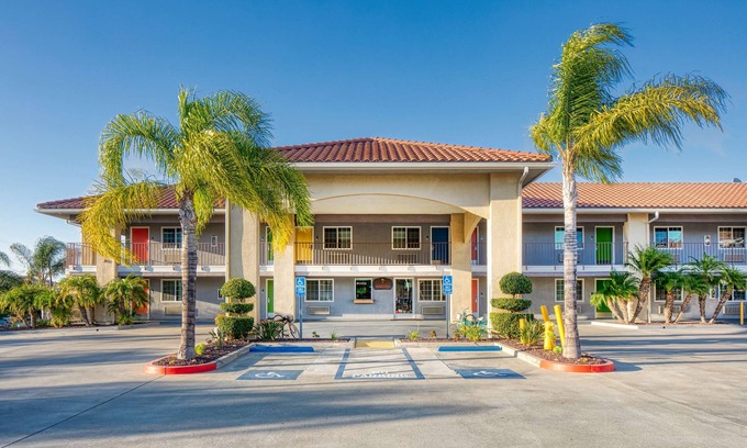 Temecula Hotel | Signature Temecula