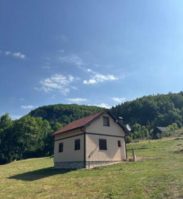 Foca Chalet De Esquí | Silence of the Forest