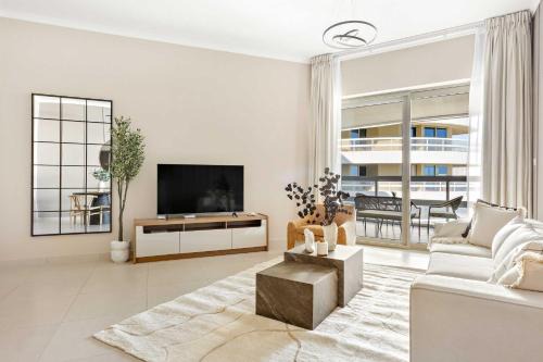 Saadiyat Cultural District Apartamento | Silkhaus Ajwan Tower 1BR with Maid room in Saadiyat Island