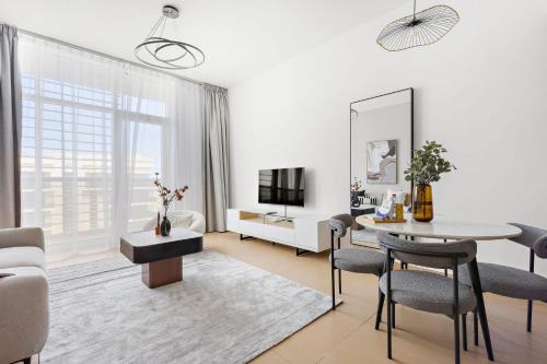 Khalifa City Apartamento | Silkhaus Contemporary 1 BDR Next to Golf Course
