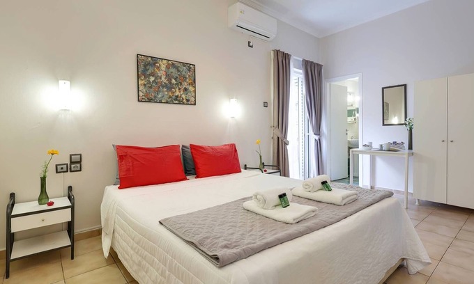 Platia Viktorias Apartamento | Silver Hotel Athens Triple Room