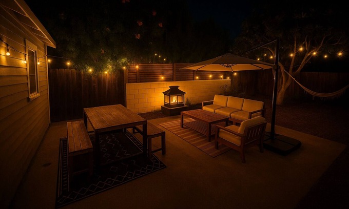 Sunset Junction Casa | Silver Lake Gem – 3BR Home with Backyard Oasis