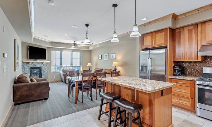 Bear Valley Condominio | Silver Mountain Condo 202 by Bear Valley Vacation Rentals