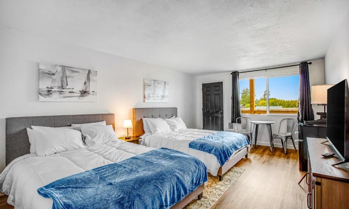 Westport Casa | Silver Sands - Room 15