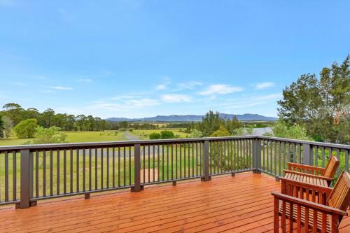 Rothbury Casa | Silver Springs 4br Cottage