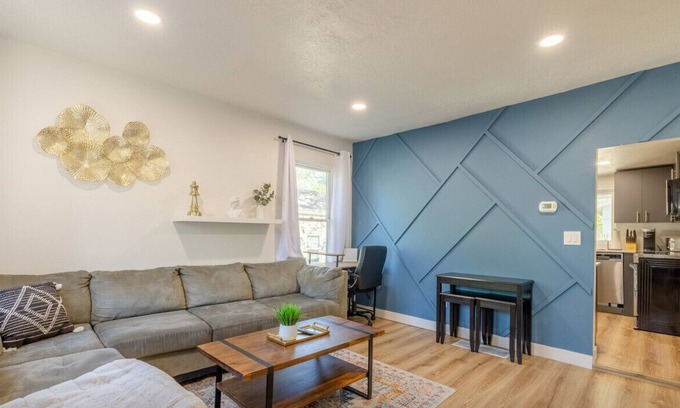 Poplar Grove Apartamento | Silver Studio + Near Downtown