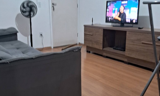 Santa Cruz Apartamento | Simple West Santa Cruz. Near the industrial zone