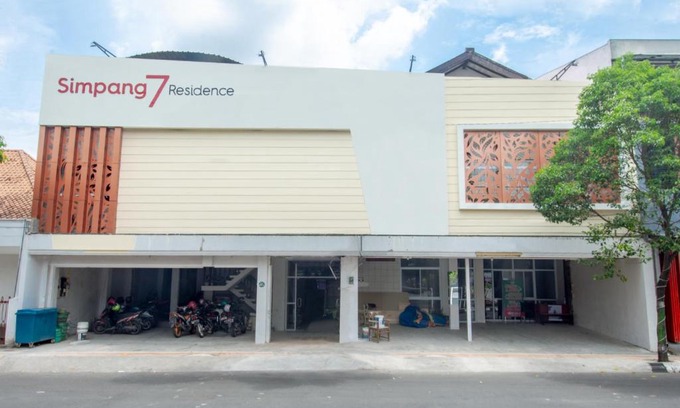 Kudus Hotel | SIMPANG 7 RESIDENCE