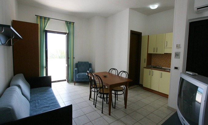 Villanova Apartamento | Estancia sencilla y soleada junto al mar