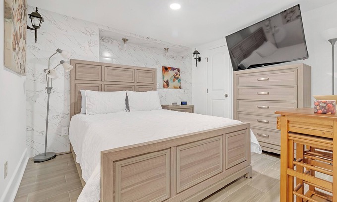 East Side Apartamento | Simply Paradise Studio Suite