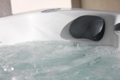 Champigneulles Apartamento | Sinalospa - Cosalà appartemement Sauna Jacuzzi Grande terrasse à 5 minutes de Nancy Place Stanislas